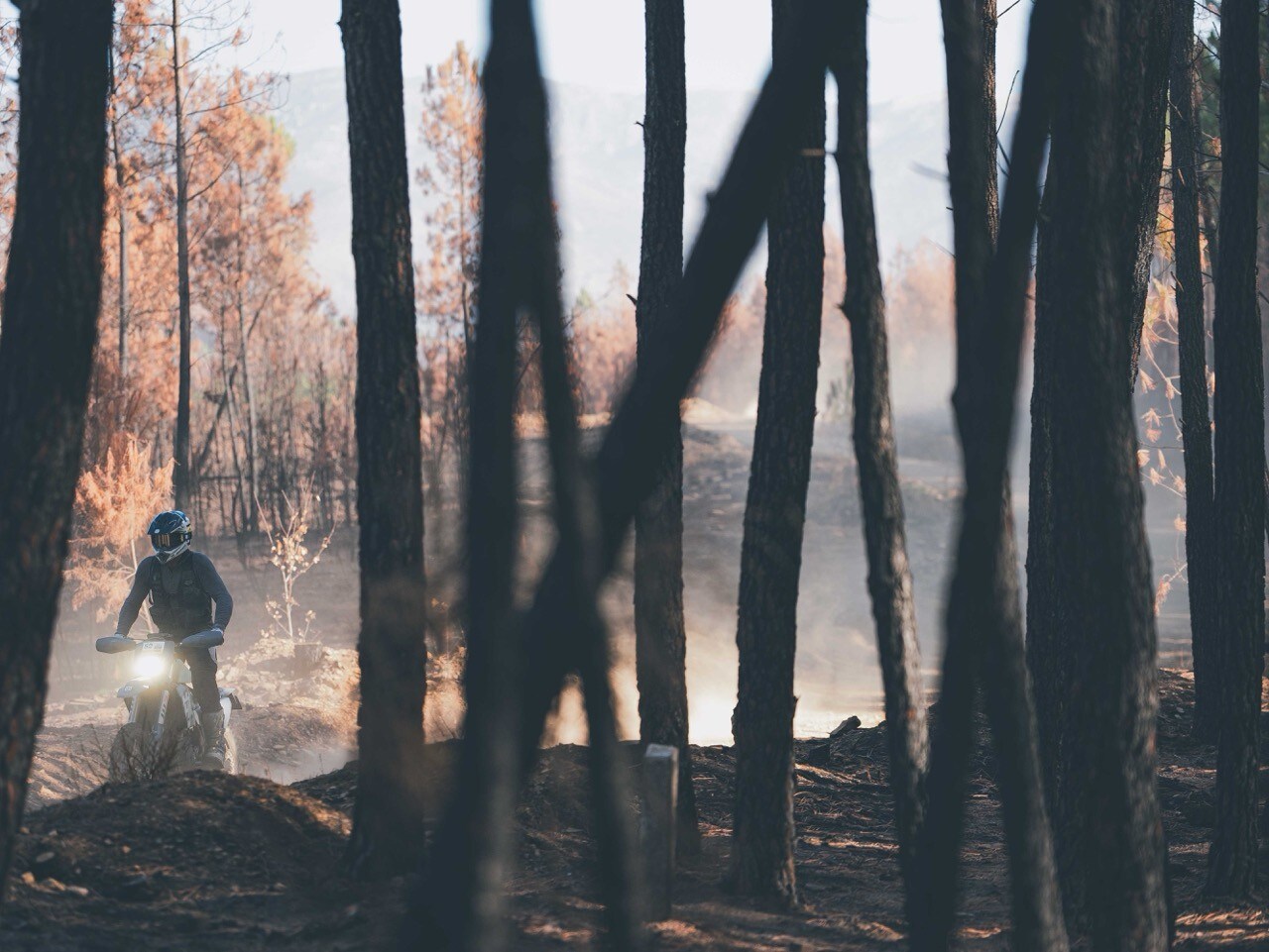 Husqvarna Trek 2025: adventouring alla scoperta del Portogallo